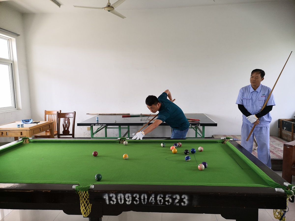 1570869473587182.jpg 臺(tái)球 (4).jpg